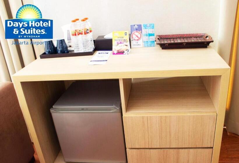 سوئیت رویال, Days Hotel & Suites By Wyndham Jakarta Airport
