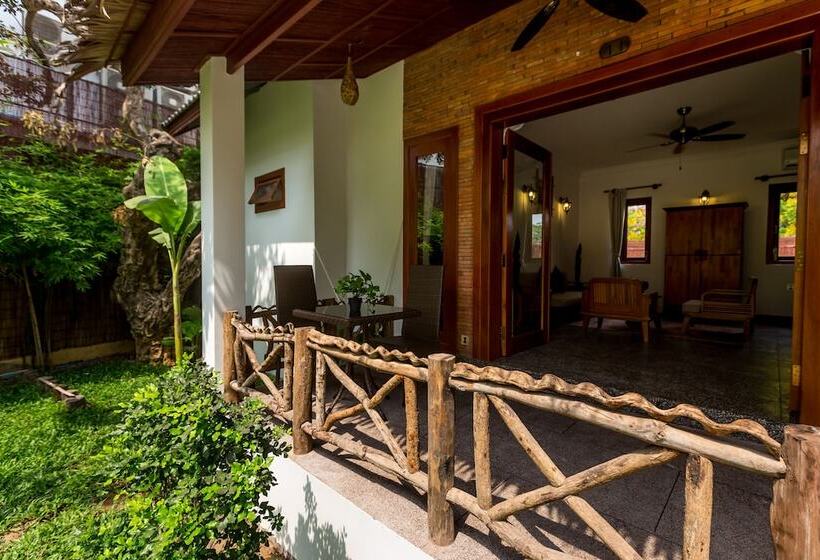 سوییت با چشم‌انداز استخر, La Riviere D  Angkor Resort