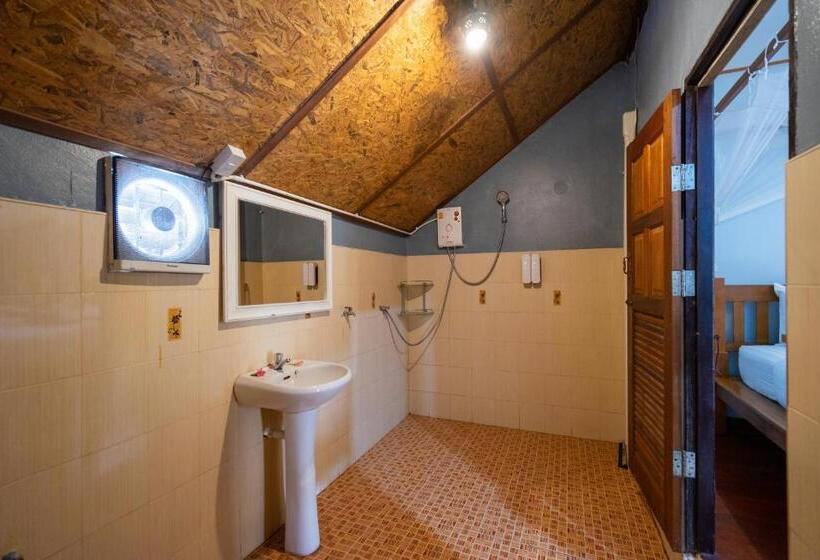 غرفة عائلية, Lipe Beach Resort