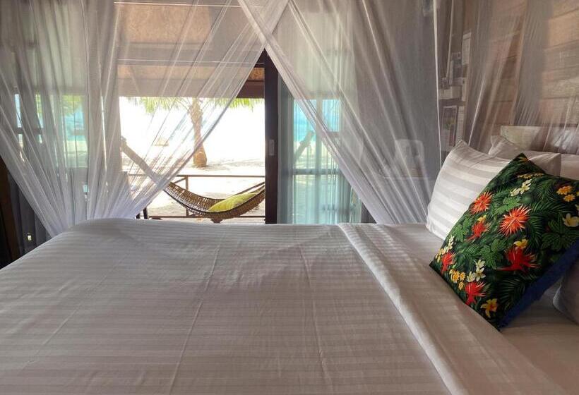 스탠다드 방갈로, Lipe Beach Resort