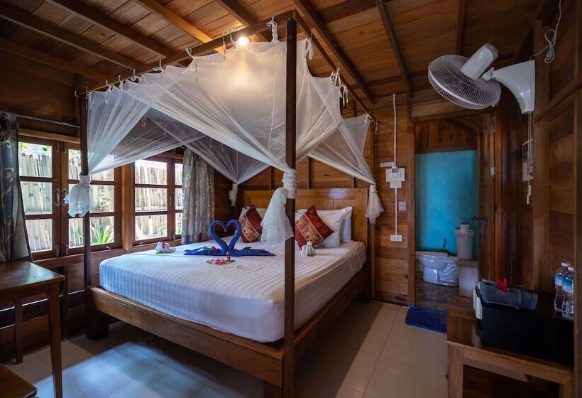 디럭스 방갈로, Lipe Beach Resort