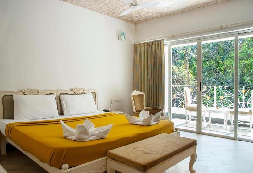 デラックスルーム, Royal Emirates Resort & Spa