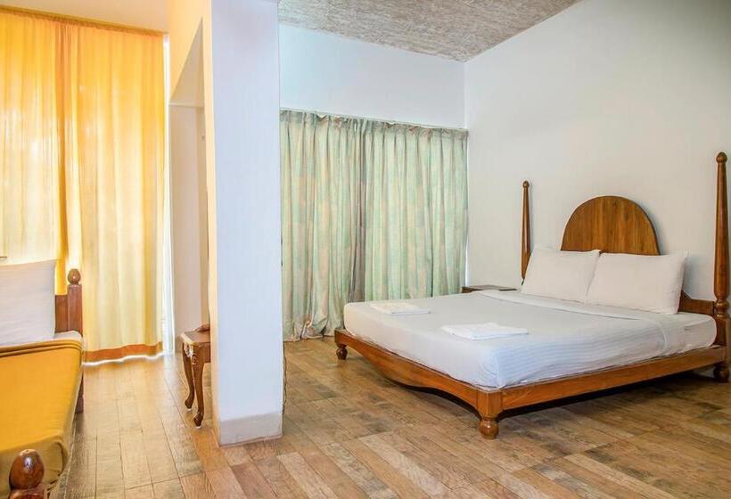 スイート, Royal Emirates Resort & Spa