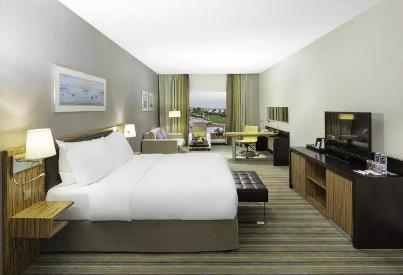 سوییت با چشم‌انداز دریا, Radisson Blu Resort Jizan