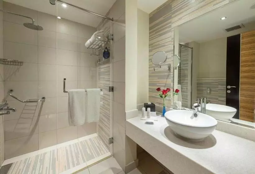 سوییت با چشم‌انداز دریا, Radisson Blu Resort Jizan