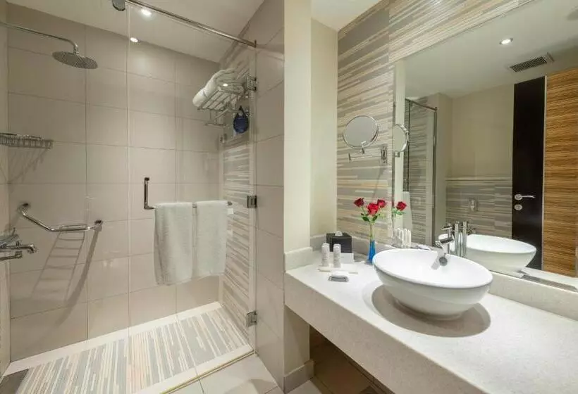 سوییت جونیور, Radisson Blu Resort Jizan
