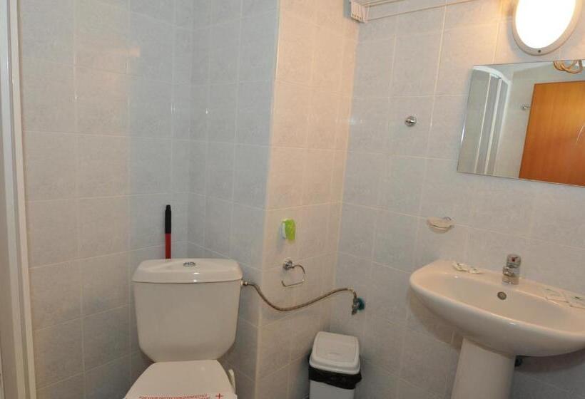 إستوديو قياسى, Rainbow 2 Holiday Complex