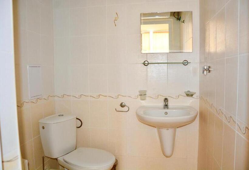 شقة غرفة واحدة, Rainbow 2 Holiday Complex