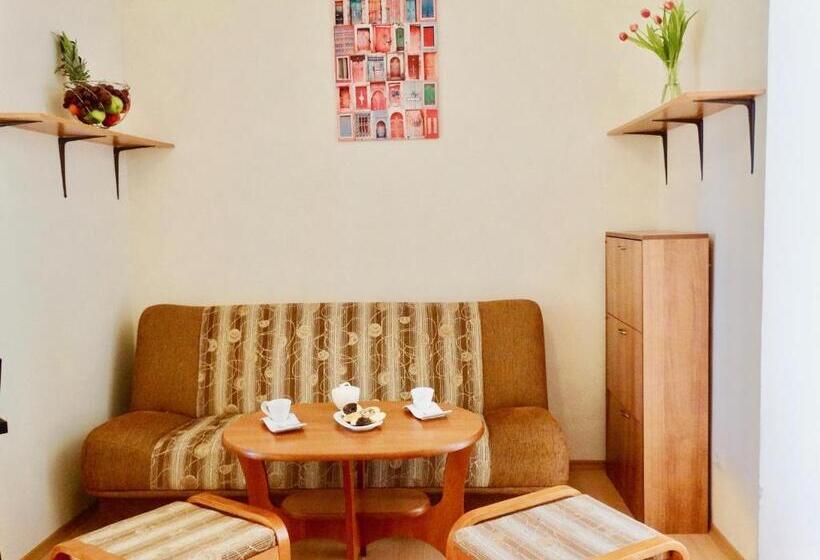 شقة غرفتين, Rainbow 2 Holiday Complex