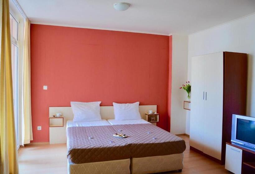 إستوديو قياسى, Rainbow 2 Holiday Complex