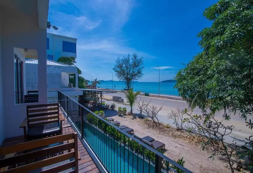 اتاق سوپریور با چشمانداز دریا, Ren Resort