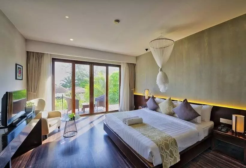اتاق سوپریور با چشمانداز دریا, Ren Resort