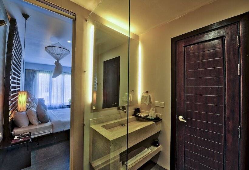 标准间, Ren Resort