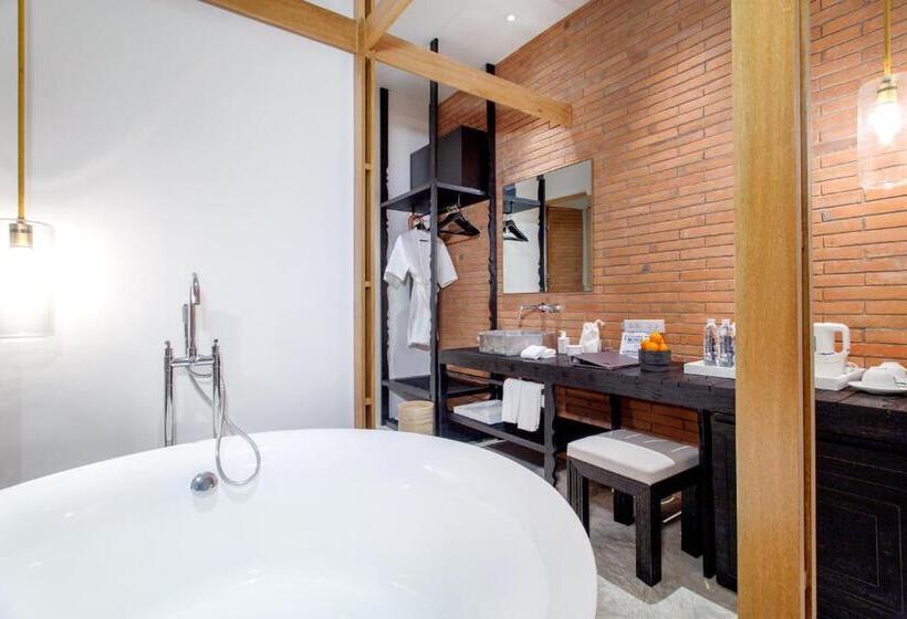 غرفة سوبيريور, Sala Ayutthaya