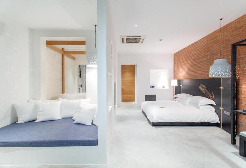 غرفة ديلوكس مطلة على النهر, Sala Ayutthaya