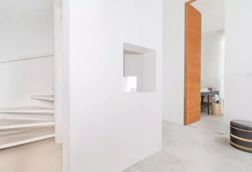 メゾネットスイート, Sala Ayutthaya