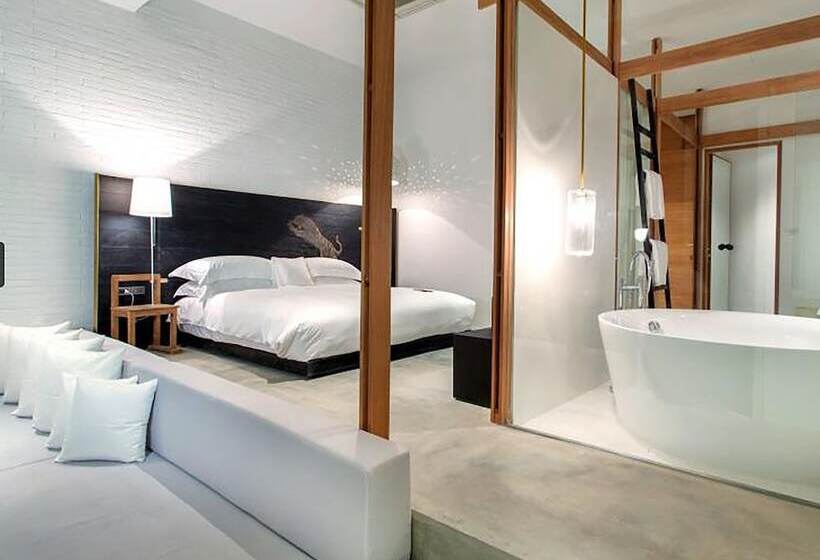 غرفة ديلوكس مطلة على النهر, Sala Ayutthaya