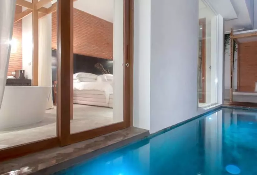 Suite with Pool, Sala Ayutthaya