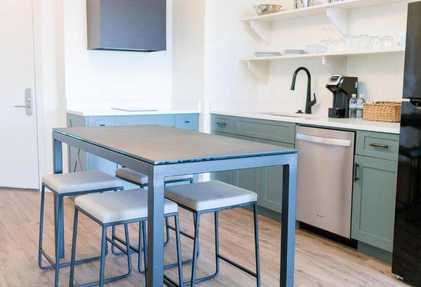 Люкс Кровать Кинг, Sea Palms Resort