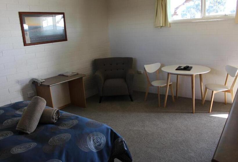 חדר סטנדרט, Cobram Colonial Motor Inn