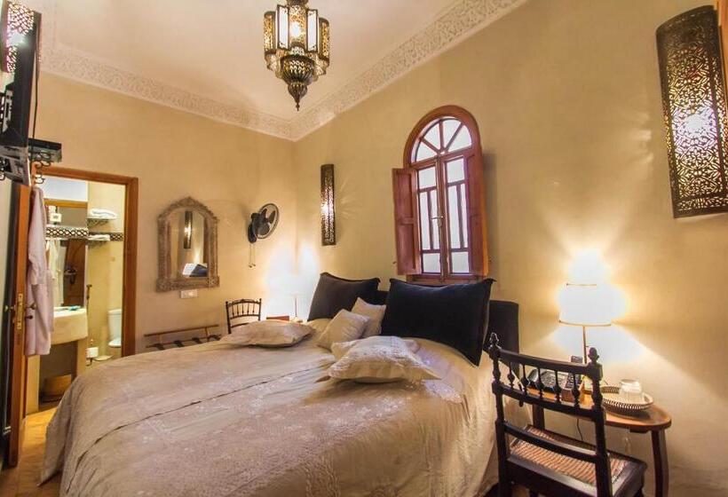 اتاق استاندارد, Riad Thamayna