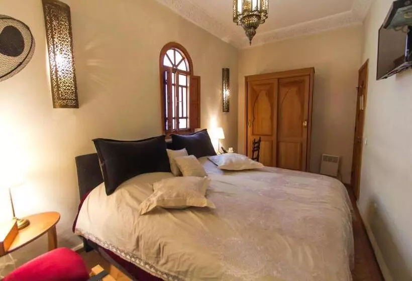 اتاق استاندارد, Riad Thamayna
