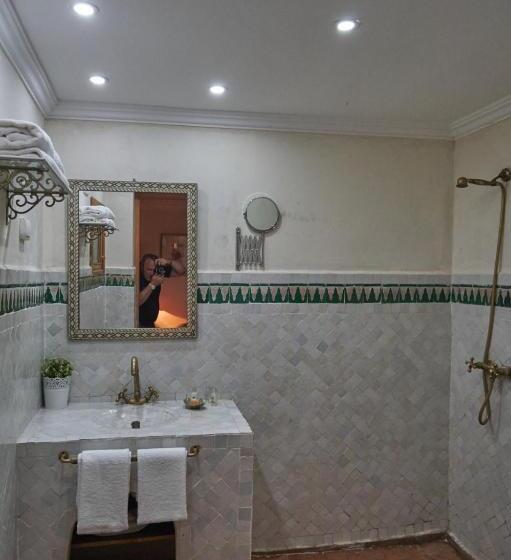 اتاق استاندارد, Riad Thamayna