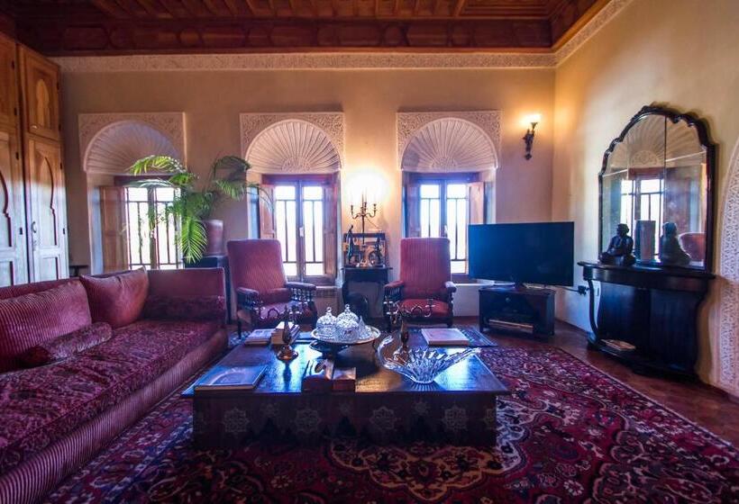 Люкс, Riad Thamayna