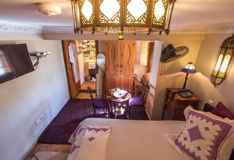 اتاق سوپریور, Riad Thamayna