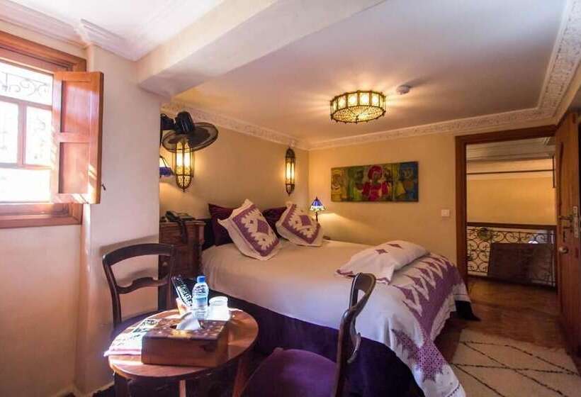 اتاق سوپریور, Riad Thamayna