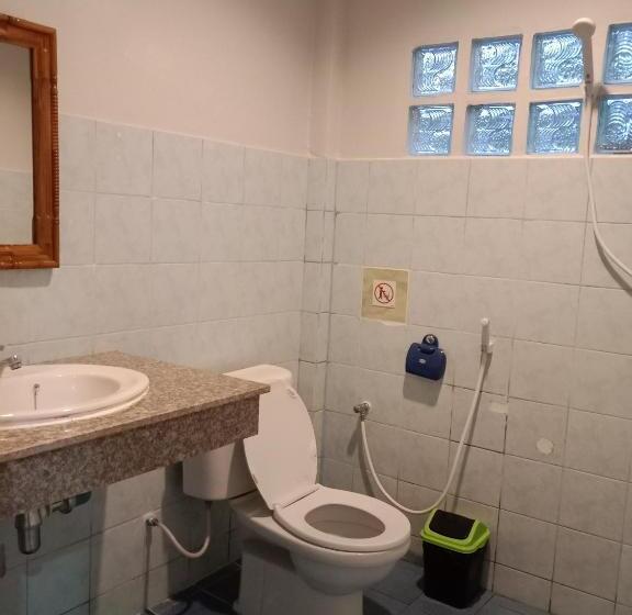 Номер Стандарт Вид на Горы, Tree Tops River Huts