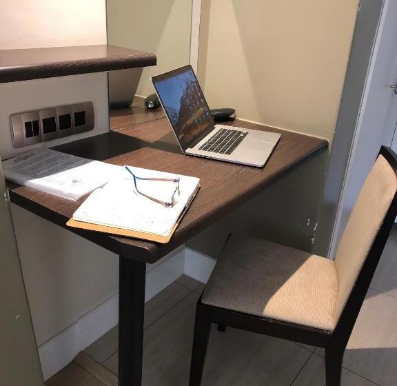 스탠다드 스튜디오, The Haystack On Homestead