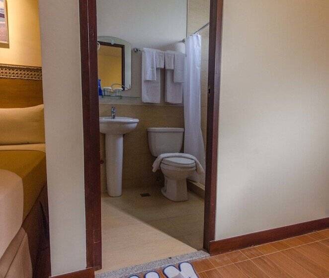 اتاق لوکس, Fersal Hotel   Puerto Princesa