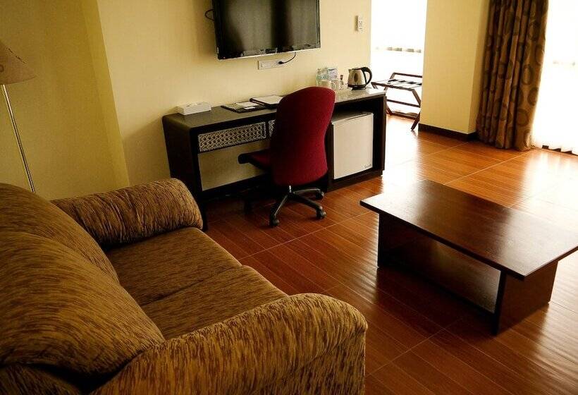 سوییت جونیور, Fersal Hotel   Puerto Princesa