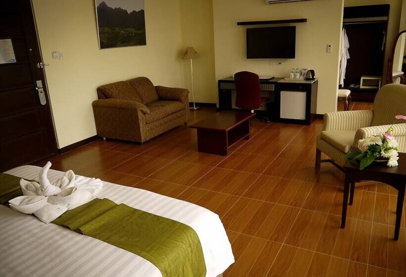 سوییت جونیور, Fersal Hotel   Puerto Princesa