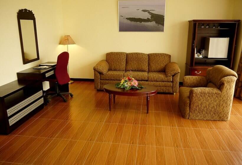 سوییت اجرایی, Fersal Hotel   Puerto Princesa