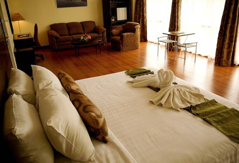 سوییت اجرایی, Fersal Hotel   Puerto Princesa