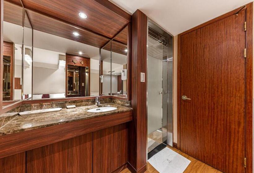 Quarto Deluxe, Friendly Dh Naissance Hotel By Mindrum Group