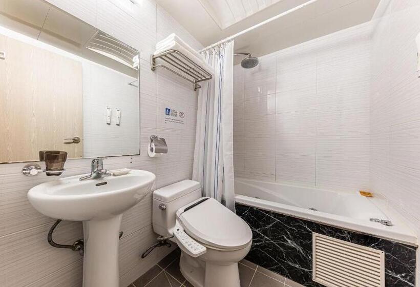 Quarto Estandar, Friendly Dh Naissance Hotel By Mindrum Group