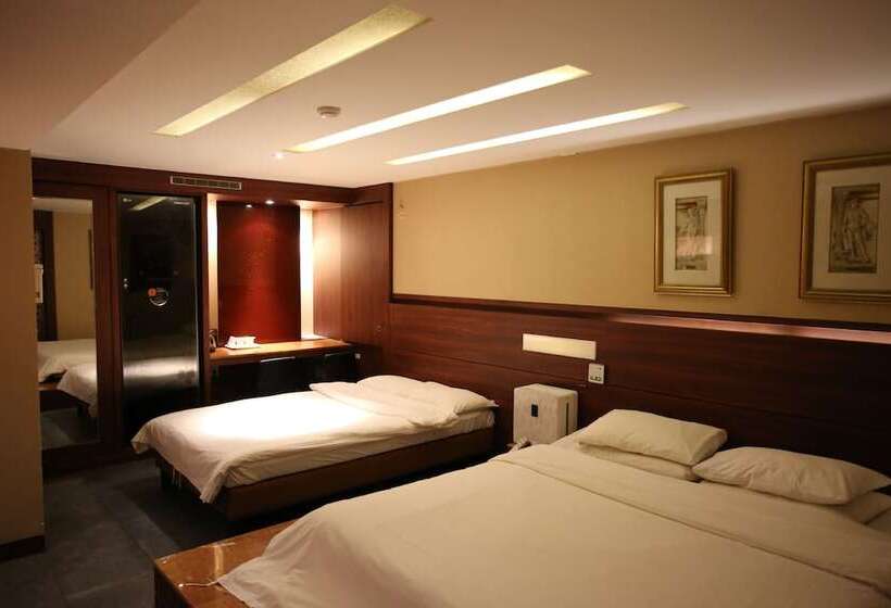 Quarto Estandar, Friendly Dh Naissance Hotel By Mindrum Group