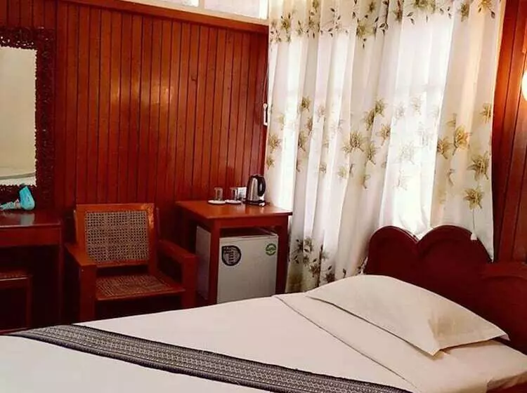 اتاق استاندارد, Kyaw