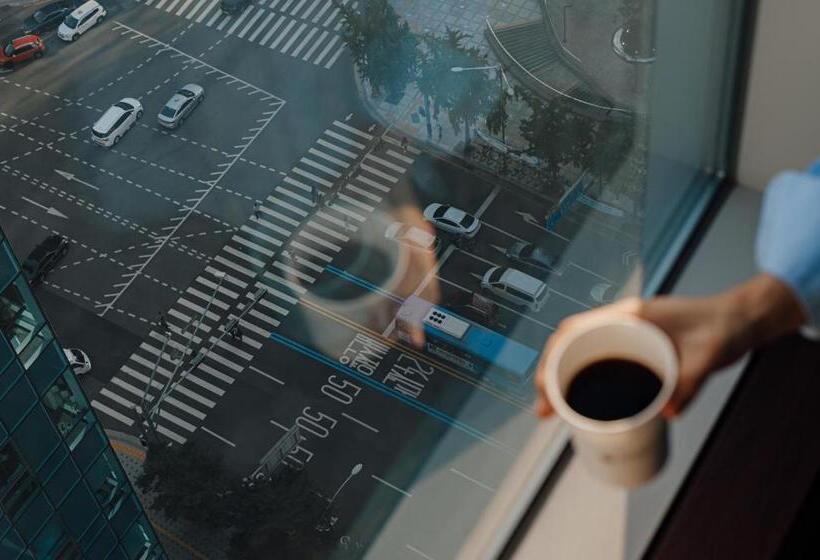 Quarto Familiar, Lotte City Hotel Myeongdong