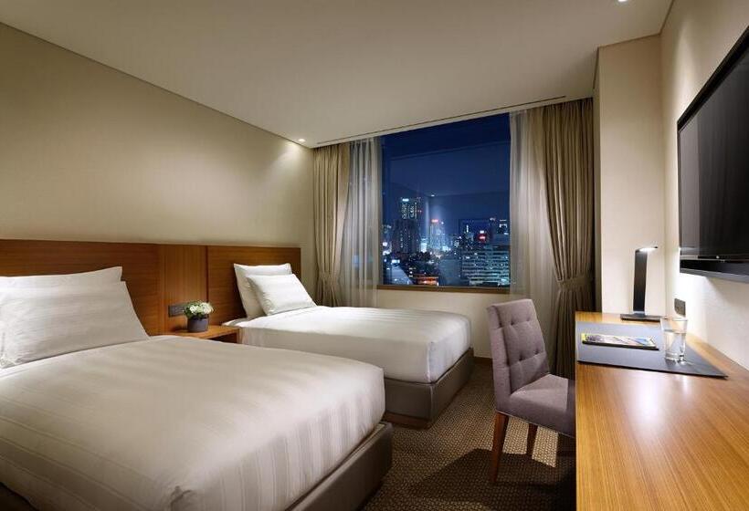Quarto Familiar, Lotte City Hotel Myeongdong