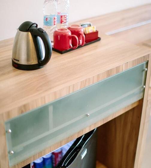 غرفة سوبيريور, Mahogany