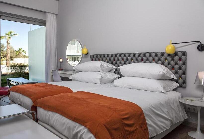 Номер Deluxe Вид на Бассейн, Pestana Alvor South Beach Premium Suite