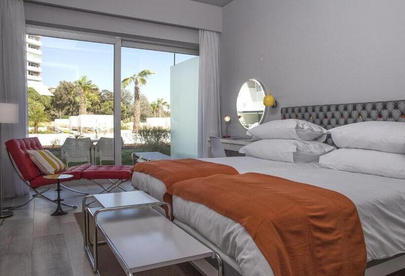 Номер Superior Вид на Бассейн, Pestana Alvor South Beach Premium Suite