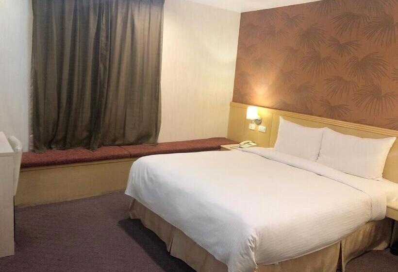 اتاق استاندارد, Say Love