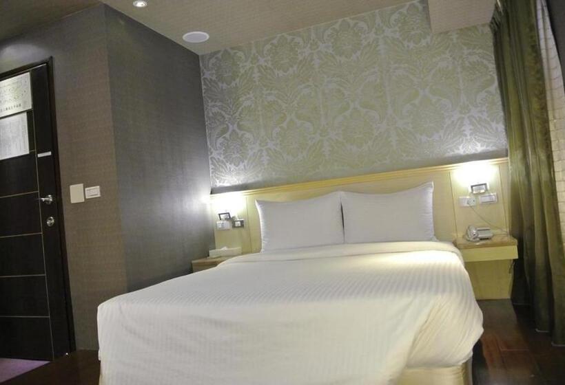 اتاق عادی, Say Love