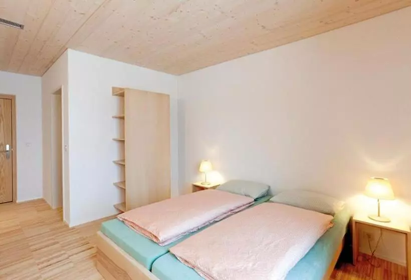 اتاق استاندارد یک نفره, St. Moritz Youth Hostel