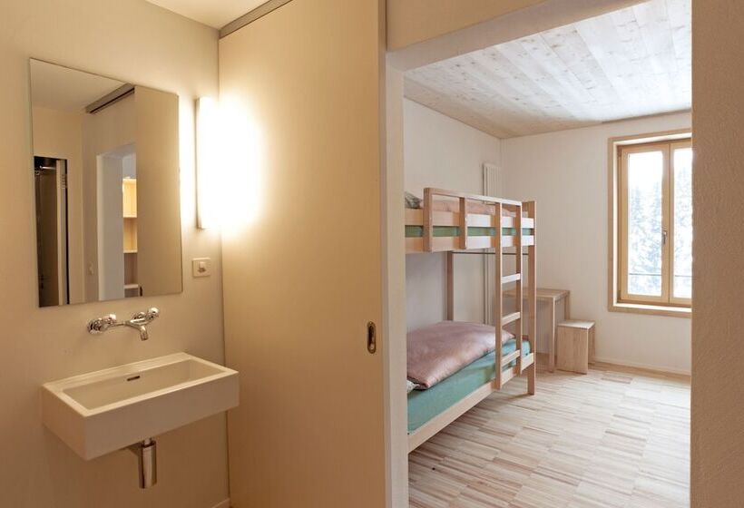 اتاق استاندارد چهار تخته, St. Moritz Youth Hostel